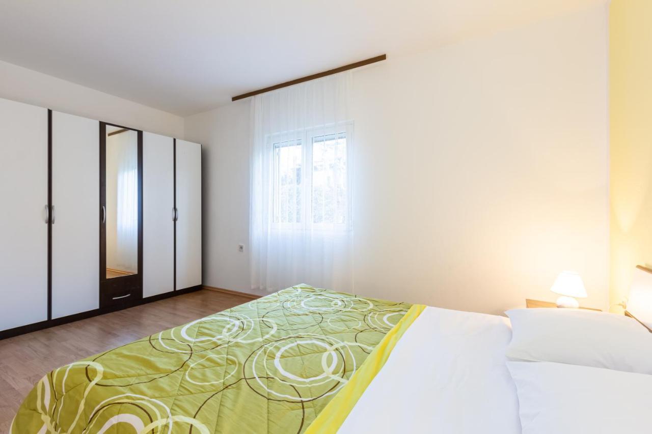 Apartments Sucur With Terrace Baska  Exterior photo